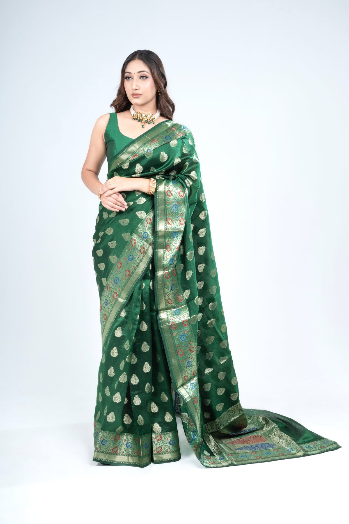 Pure silk green colour handloom Saree with blouse