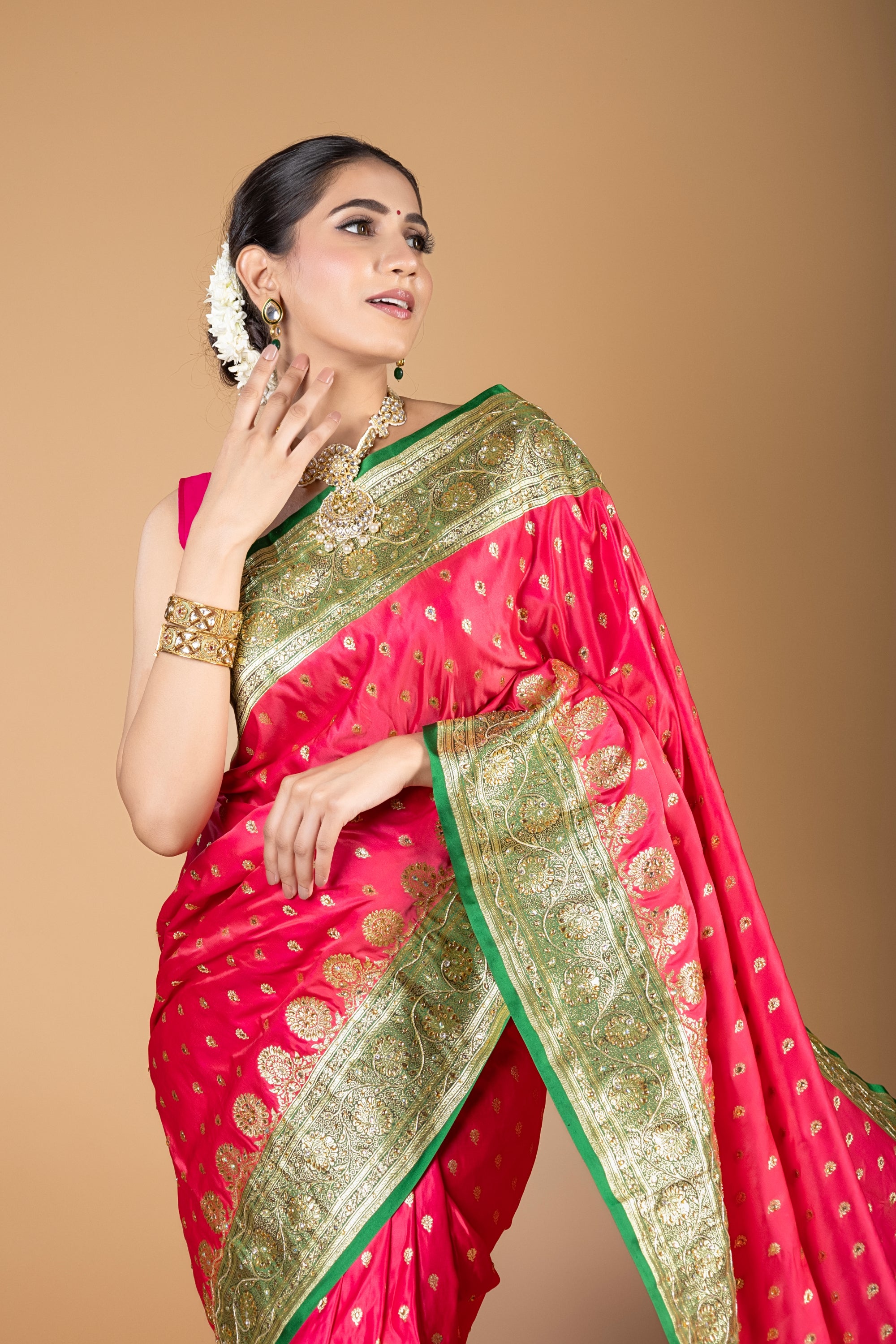 Radiant Elegance: Premium Pink Banarasi Silk Saree with Intricate Zari Work