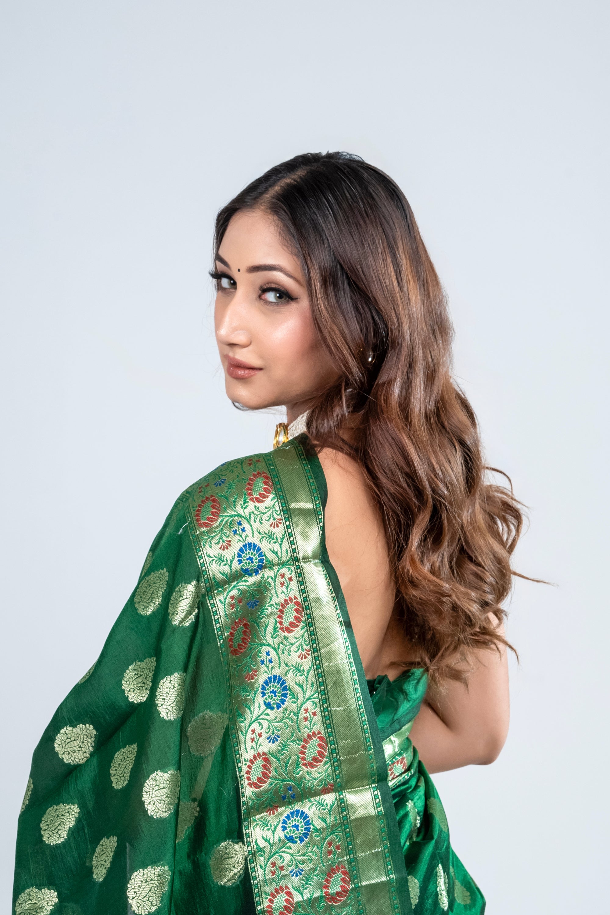 Pure silk green colour handloom Saree with blouse