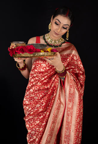 Red Shikargah Katan Silk Handloom Banarasi Saree