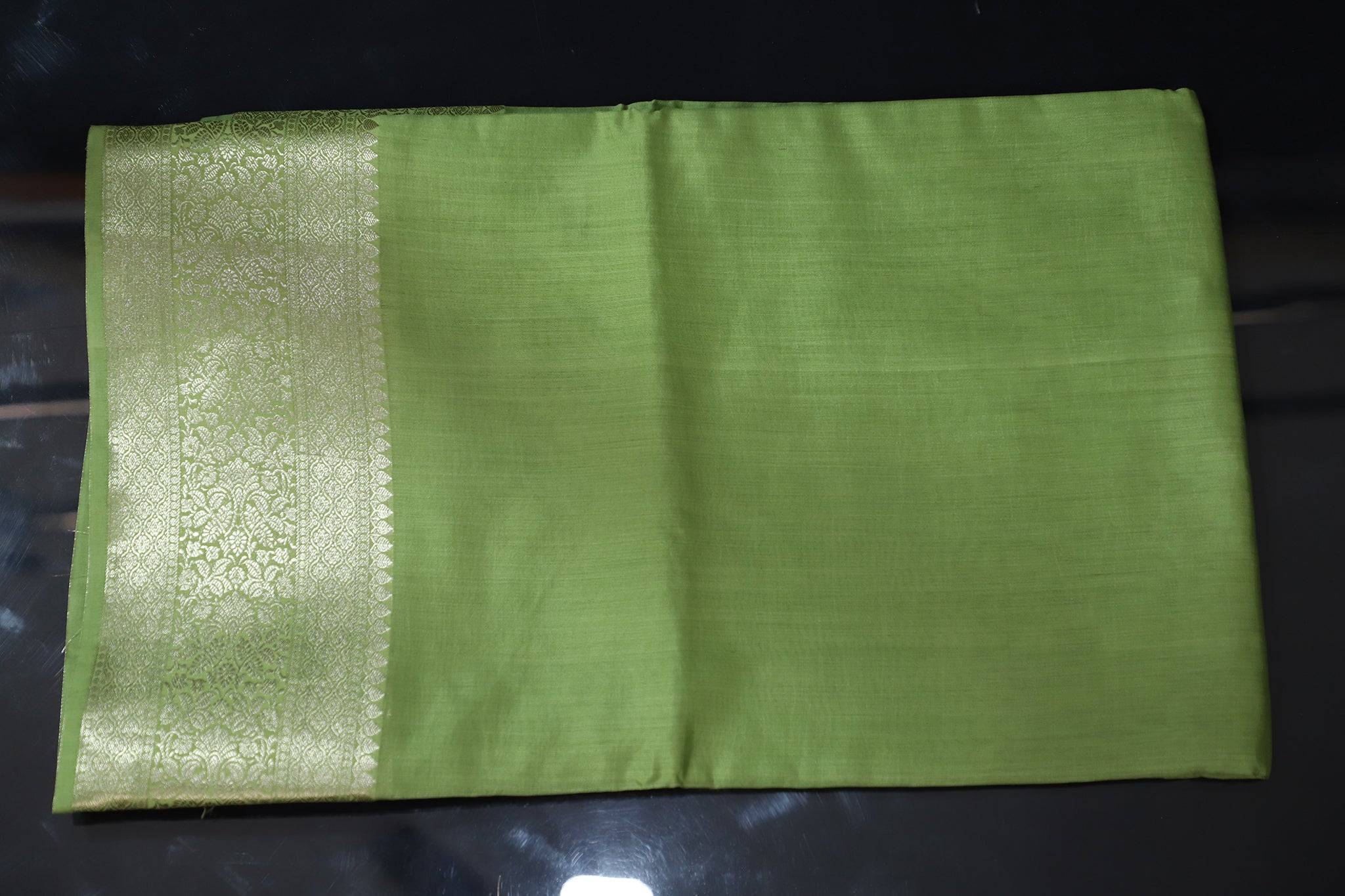 Green Pure Moonga Silk Saree With Golden Zari Border