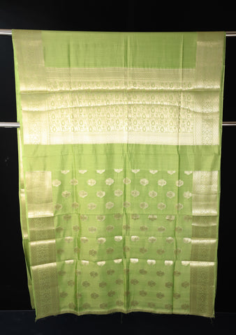 Green Pure Moonga Silk Saree With Golden Zari Border